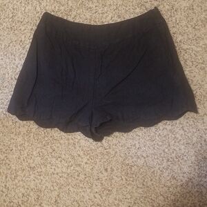 Asos Petite Women's Black Shorts Size 6
